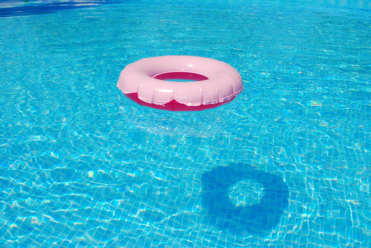Floating tire, summer, water, wave, clear, colorful, turquoise, floatation device, life preserve, aqua, bath, bottom, clean, color, cyan, detail, floor, pool, swimming, liquid, blue life, nature, blue