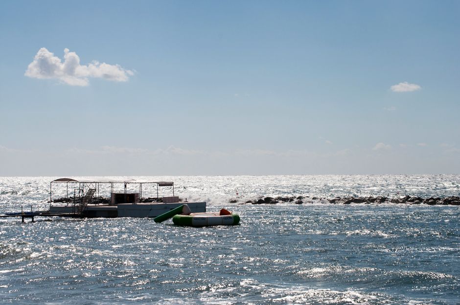 How to Choose an Inflatable Platform: Size, Capacity and More