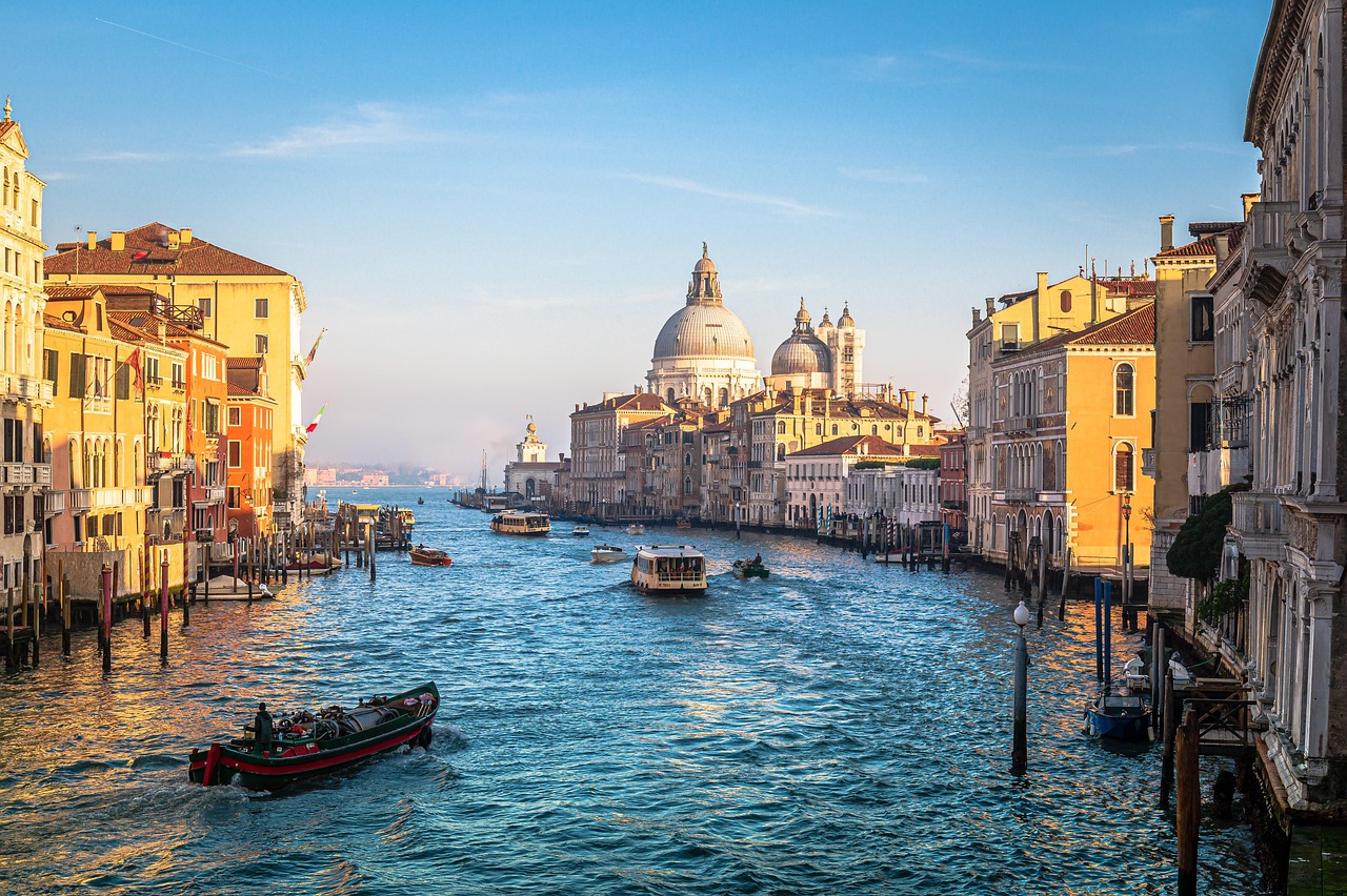 Italian venezia, tourism, winter, wooden bridge, boat on the river, festival, sunset, tour boat, sea, nature, ships